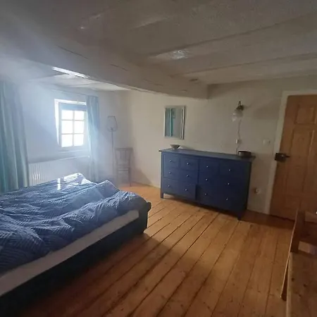 Zum Nussbaum Casa vacanze